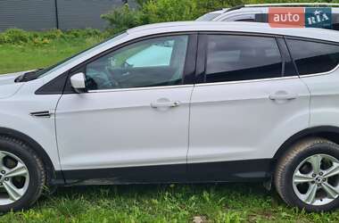 Внедорожник / Кроссовер Ford Escape 2014 в 