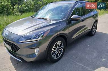 Внедорожник / Кроссовер Ford Escape 2020 в Киеве