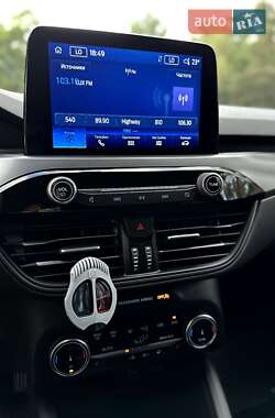 Внедорожник / Кроссовер Ford Escape 2024 в 