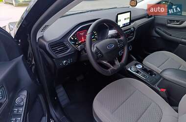 Внедорожник / Кроссовер Ford Escape 2022 в 