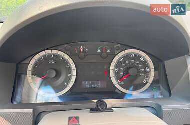 Позашляховик / Кросовер Ford Escape 2008 в 