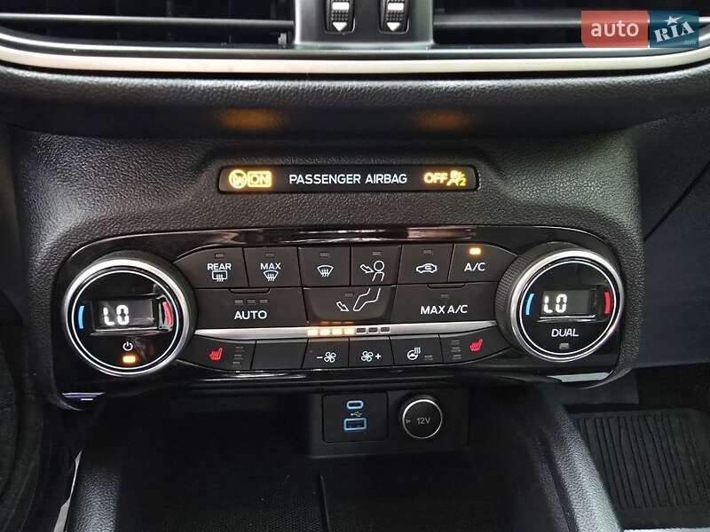 Позашляховик / Кросовер Ford Escape 2021 в Львові