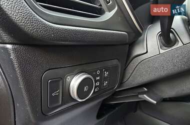 Внедорожник / Кроссовер Ford Escape 2021 в 