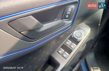 Позашляховик / Кросовер Ford Escape 2020 в Житомирі