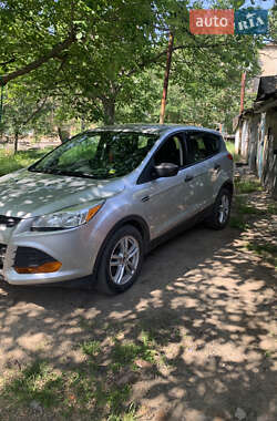 Внедорожник / Кроссовер Ford Escape 2014 в Кривом Роге