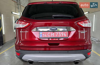 Позашляховик / Кросовер Ford Escape 2014 в 