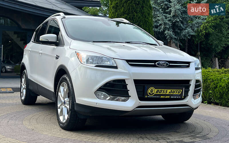 Позашляховик / Кросовер Ford Escape 2016 в Львові
