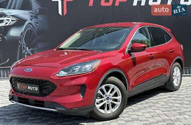 Внедорожник / Кроссовер Ford Escape 2020 в 