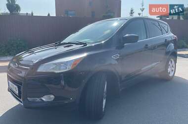 Внедорожник / Кроссовер Ford Escape 2016 в 