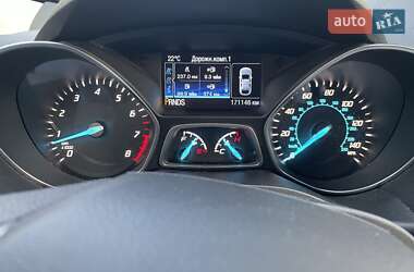Внедорожник / Кроссовер Ford Escape 2016 в 
