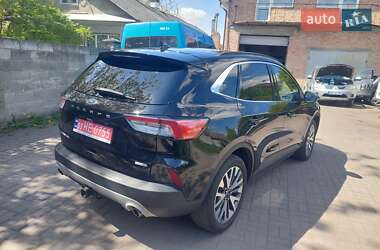 Внедорожник / Кроссовер Ford Escape 2019 в 