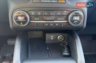 Внедорожник / Кроссовер Ford Escape 2020 в 