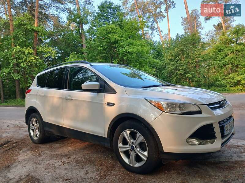 Позашляховик / Кросовер Ford Escape 2013 в Києві