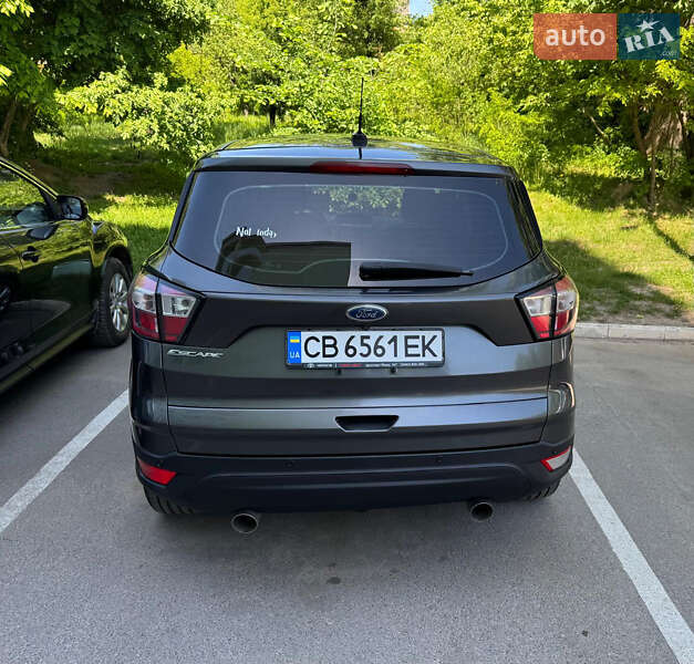 Внедорожник / Кроссовер Ford Escape 2018 в Чернигове