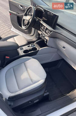 Внедорожник / Кроссовер Ford Escape 2023 в 