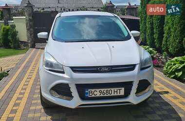Внедорожник / Кроссовер Ford Escape 2014 в 