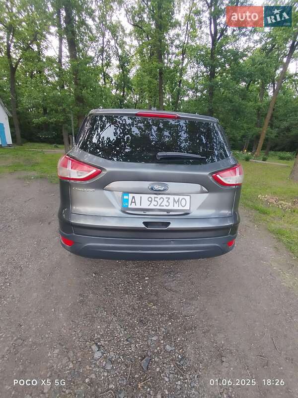Внедорожник / Кроссовер Ford Escape 2015 в Белой Церкви