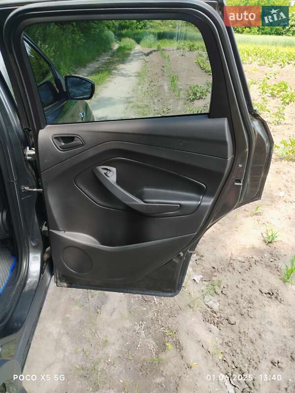 Внедорожник / Кроссовер Ford Escape 2015 в Белой Церкви