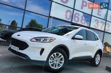 Внедорожник / Кроссовер Ford Escape 2021 в 