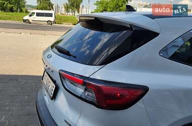 Внедорожник / Кроссовер Ford Escape 2021 в 
