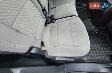 Внедорожник / Кроссовер Ford Escape 2021 в 