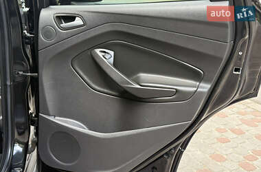 Внедорожник / Кроссовер Ford Escape 2014 в 