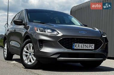 Внедорожник / Кроссовер Ford Escape 2022 в 