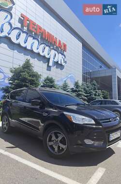 Позашляховик / Кросовер Ford Escape 2015 в Києві