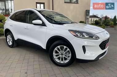 Внедорожник / Кроссовер Ford Escape 2020 в 