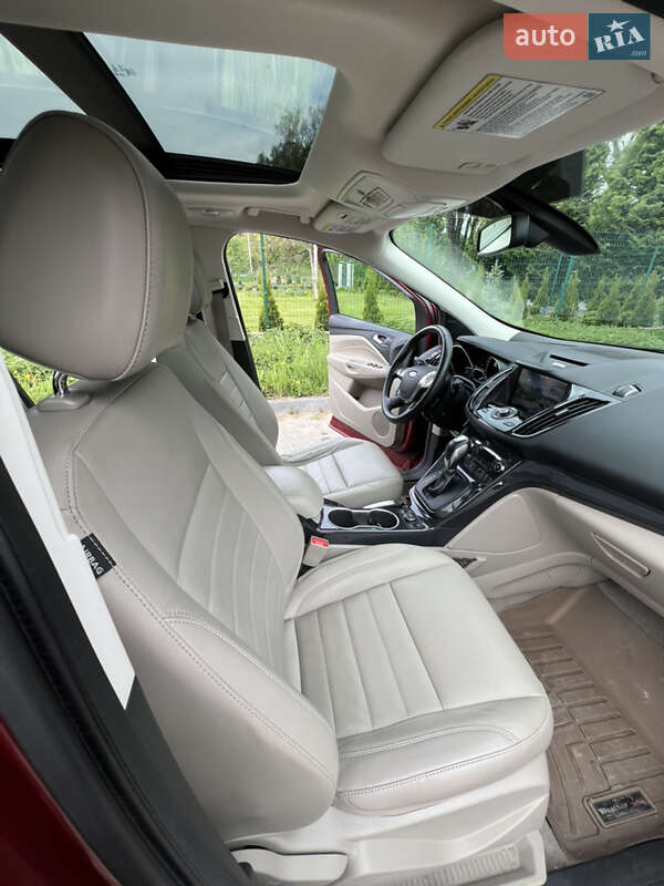Позашляховик / Кросовер Ford Escape 2014 в Львові