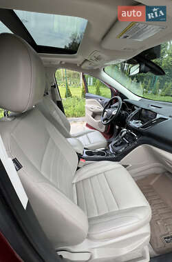 Внедорожник / Кроссовер Ford Escape 2014 в 