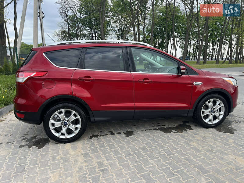 Позашляховик / Кросовер Ford Escape 2014 в Львові