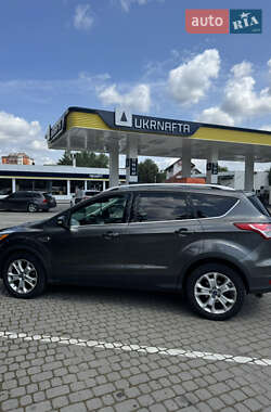 Внедорожник / Кроссовер Ford Escape 2015 в Ивано-Франковске