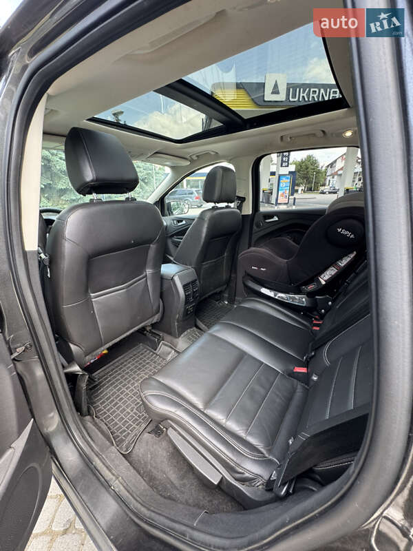 Внедорожник / Кроссовер Ford Escape 2015 в Ивано-Франковске