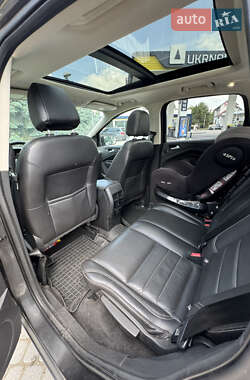 Внедорожник / Кроссовер Ford Escape 2015 в Ивано-Франковске