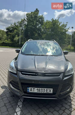 Внедорожник / Кроссовер Ford Escape 2015 в Ивано-Франковске