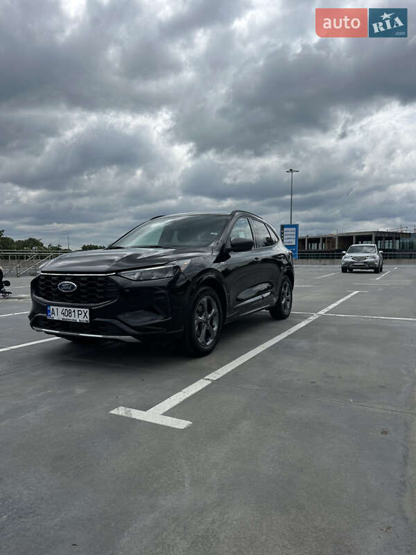 Внедорожник / Кроссовер Ford Escape 2023 в Киеве