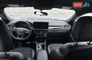 Внедорожник / Кроссовер Ford Escape 2023 в 