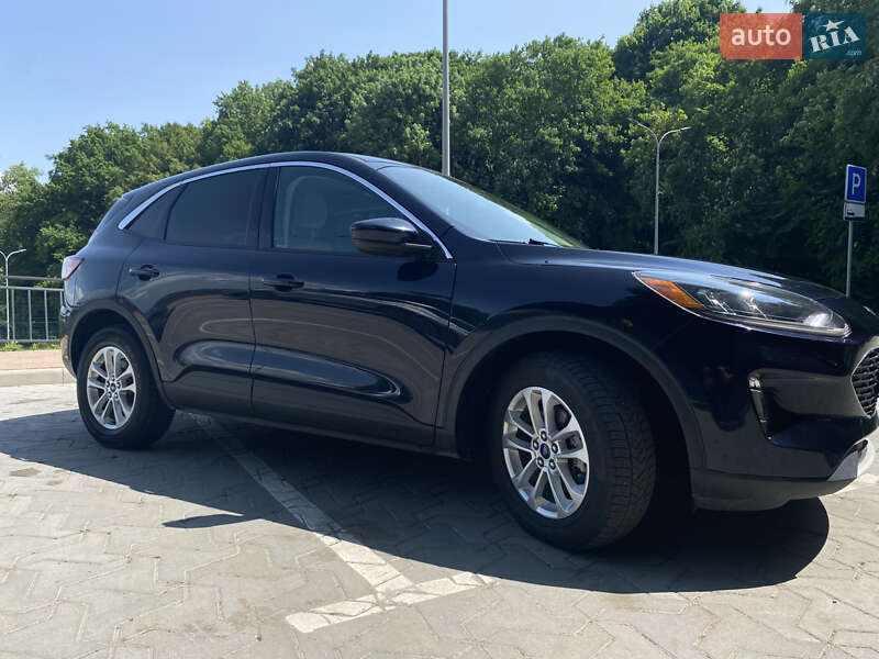 Внедорожник / Кроссовер Ford Escape 2021 в Тернополе фото 3 Внедорожник / Кроссовер Ford Escape 2021 в Тернополе