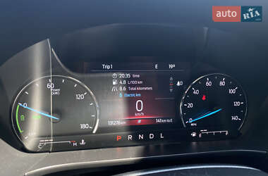 Внедорожник / Кроссовер Ford Escape 2021 в 