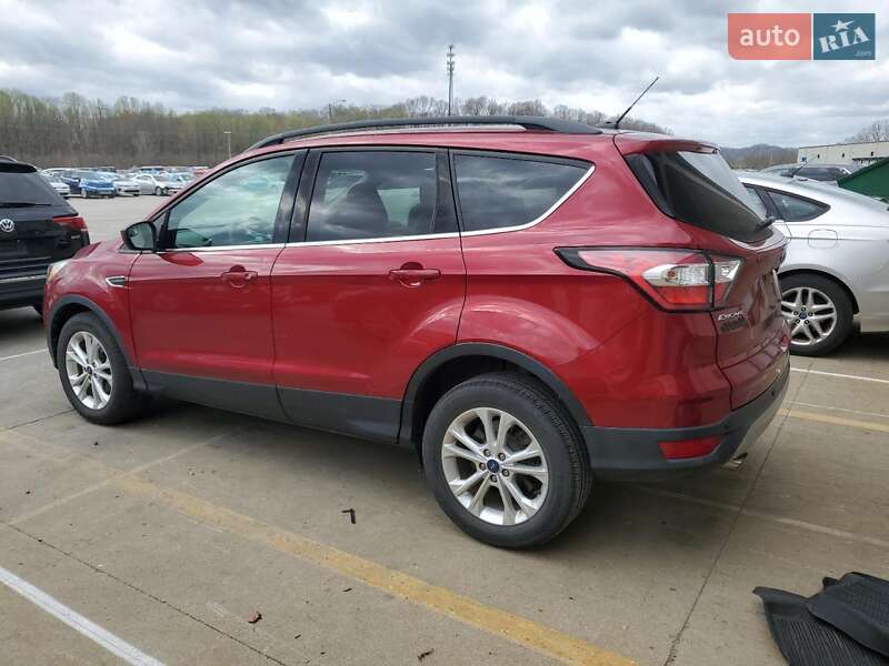 Внедорожник / Кроссовер Ford Escape 2018 в Львове