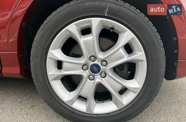 Внедорожник / Кроссовер Ford Escape 2015 в 