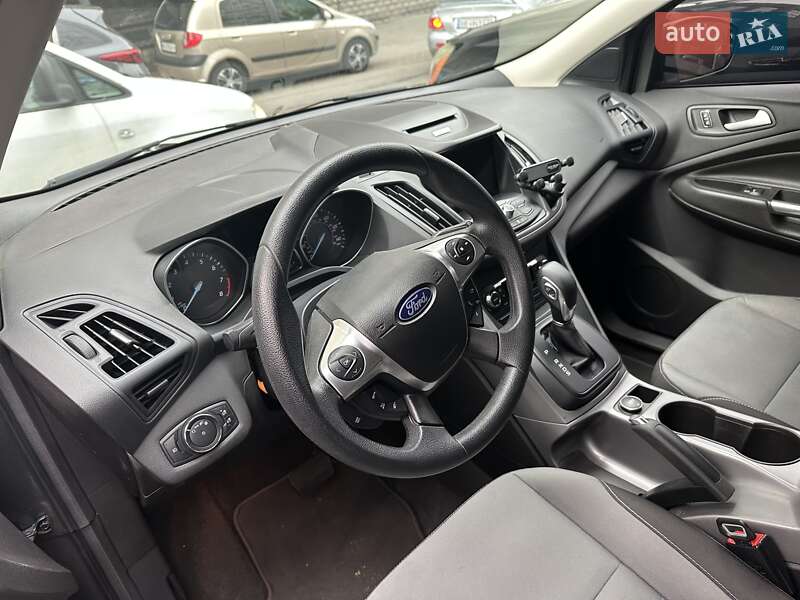 Позашляховик / Кросовер Ford Escape 2014 в Києві