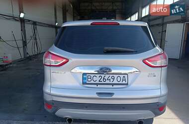 Внедорожник / Кроссовер Ford Escape 2012 в 