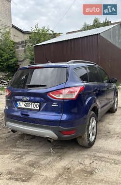 Внедорожник / Кроссовер Ford Escape 2013 в 