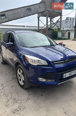 Внедорожник / Кроссовер Ford Escape 2013 в 