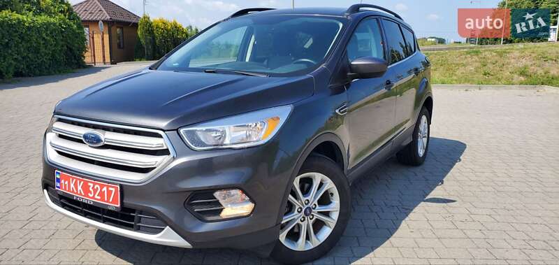 Внедорожник / Кроссовер Ford Escape 2018 в Трускавце