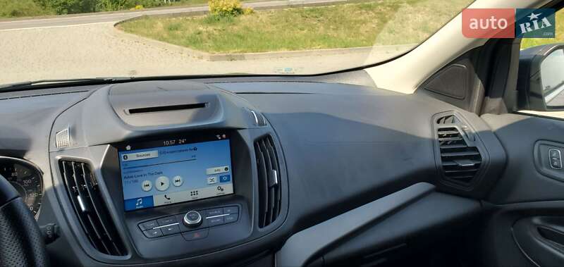 Внедорожник / Кроссовер Ford Escape 2018 в Трускавце