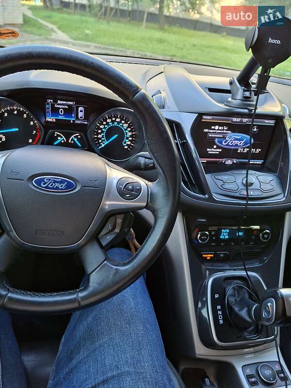 Внедорожник / Кроссовер Ford Escape 2013 в Львове
