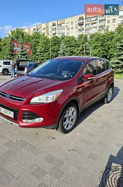 Внедорожник / Кроссовер Ford Escape 2013 в 